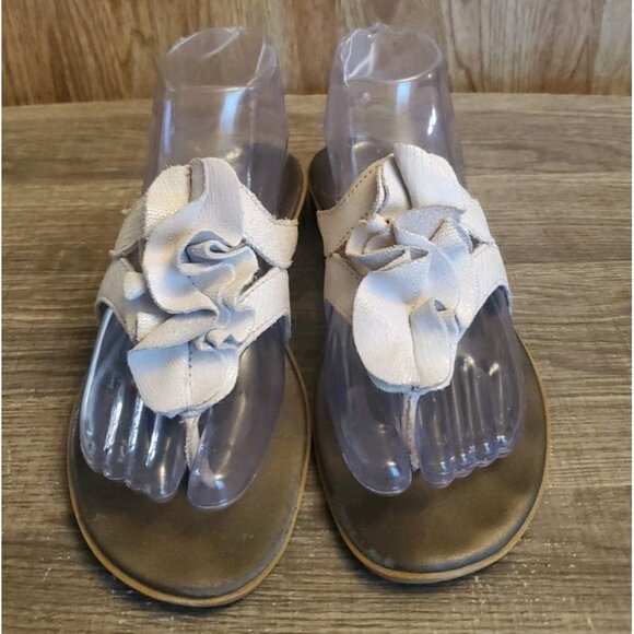 Clarks Floral Thong Flip-Flop Sandals Womens Size 7 - Picture 2 of 11